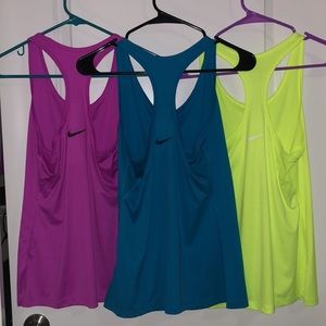 Nike workout tops bundle-Small